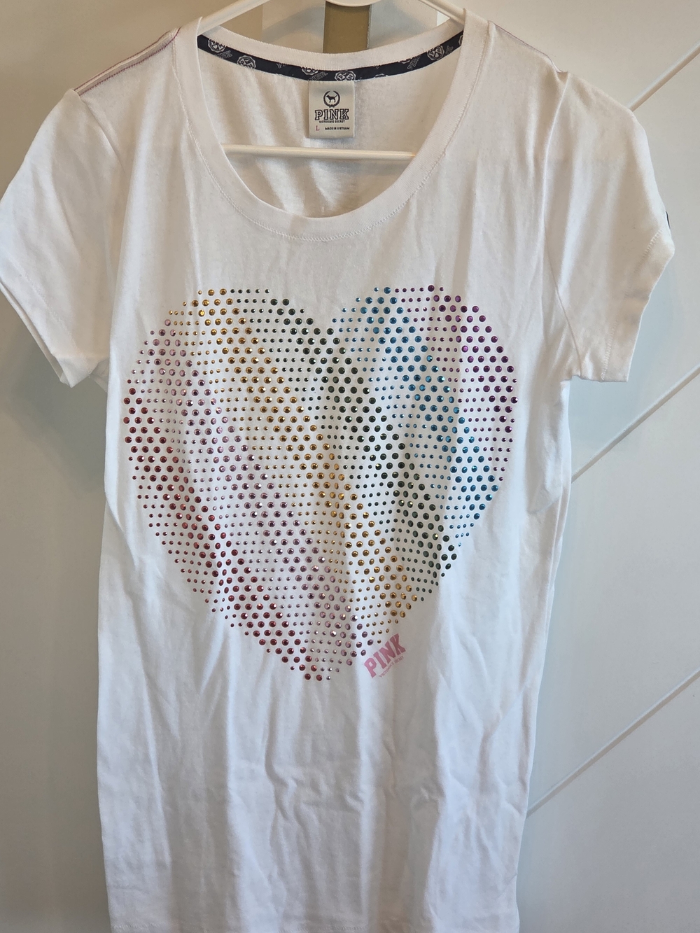 PINK Victoria's Secret White Short-Sleeve Tee with Rainbow Stud Heart